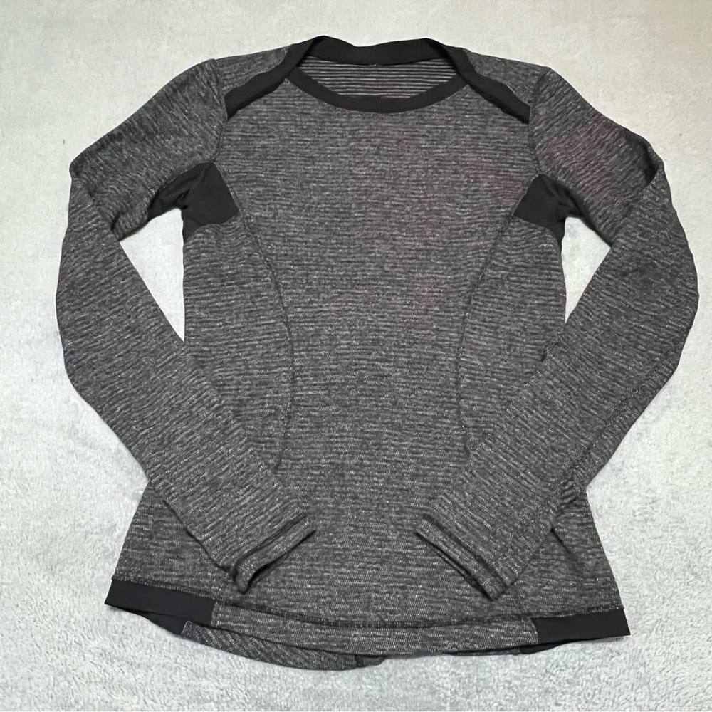 Lululemon Athletica Charcoal and Black Sweatshirt
